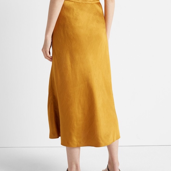 NWT Size 0 Club Monaco Bias Mustard Skirt - Picture 3 of 3